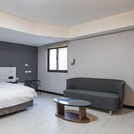 Hub Hotel - Songshan Airport Branch تايبيه المظهر الخارجي الصورة