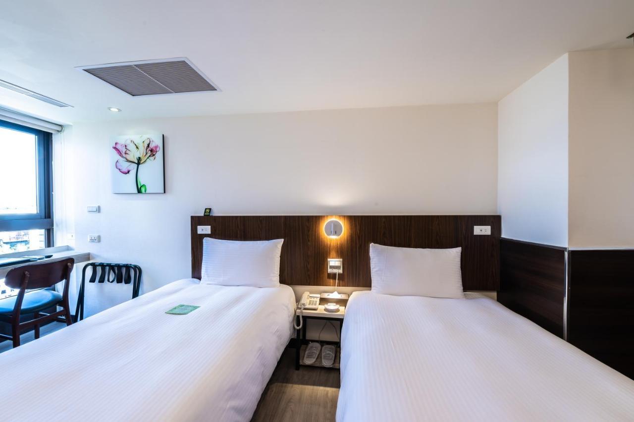 Hub Hotel - Songshan Airport Branch تايبيه المظهر الخارجي الصورة
