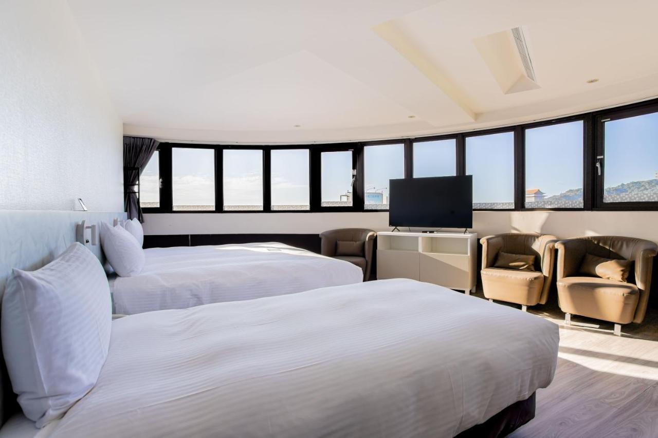 Hub Hotel - Songshan Airport Branch تايبيه المظهر الخارجي الصورة