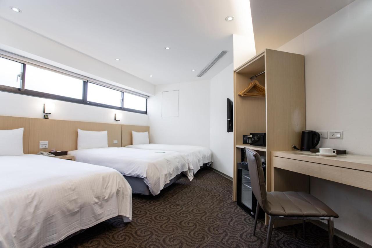 Hub Hotel - Songshan Airport Branch تايبيه المظهر الخارجي الصورة