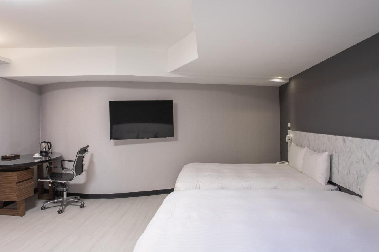 Hub Hotel - Songshan Airport Branch تايبيه المظهر الخارجي الصورة