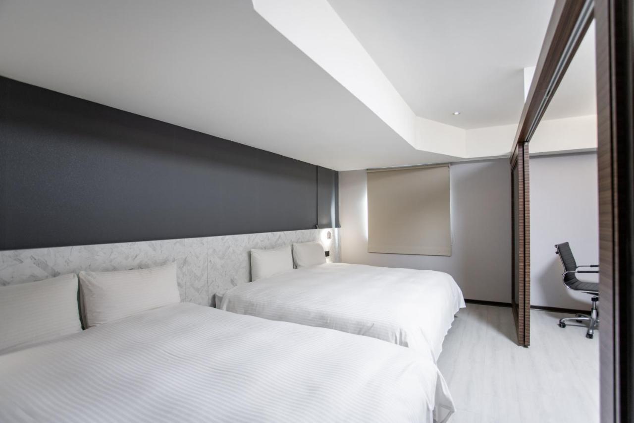 Hub Hotel - Songshan Airport Branch تايبيه المظهر الخارجي الصورة