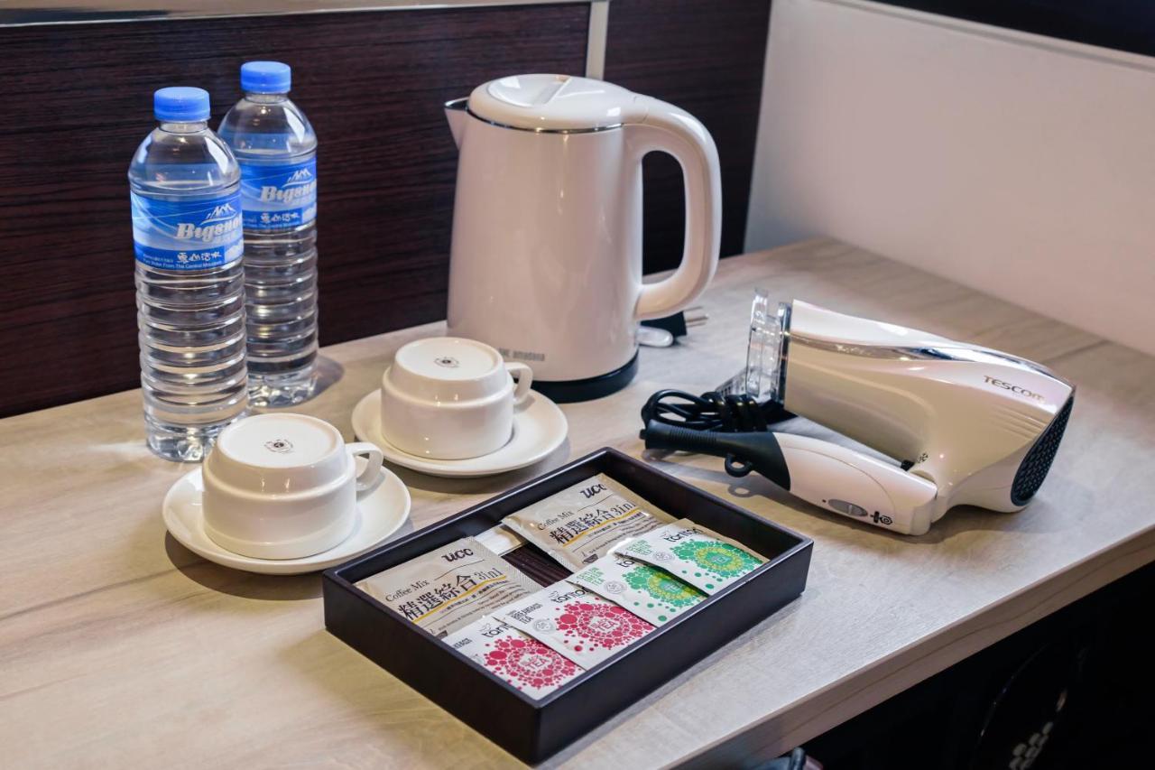 Hub Hotel - Songshan Airport Branch تايبيه المظهر الخارجي الصورة